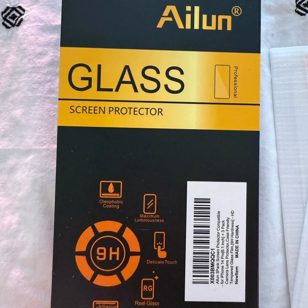 Ailun iPhone 14 Pro Glass Screen Protector Set with Extras
